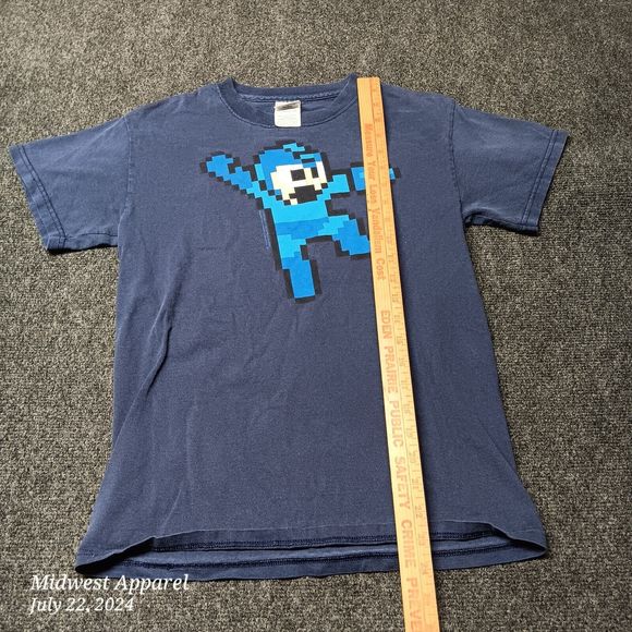 Vintage Megaman Pixel Shirt Adult Small Blue‎ 90s NES Video Game T - Picture 4 of 9